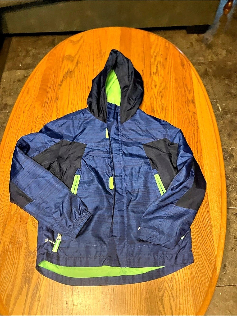 Champion Boys Size 8 Blue Hooded Jacket